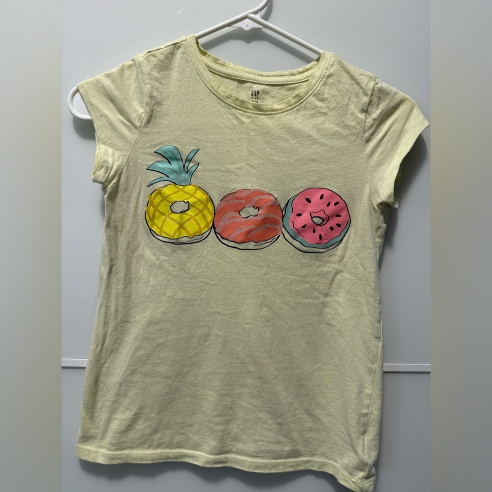 💸CLEARANCE 4/$15💸 GAP Kids Light Yellow Donut Graphic Tee